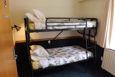 هاستل Hikurangi Stay Place