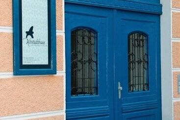 آپارتمانهای توریستها Altstadthaus Cityappartements