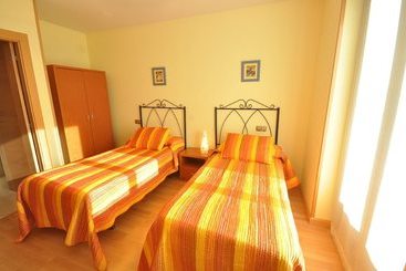 Apartamentos Toro 33