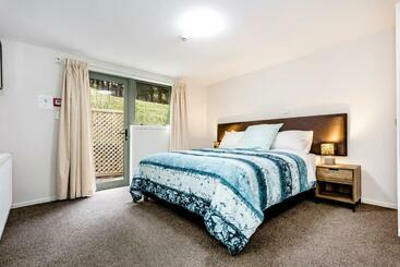 تختخواب و صبحانه Hunters Moon