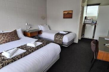 Forgotten World Motel