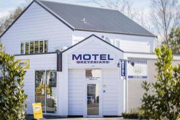 Greyfriars Motel