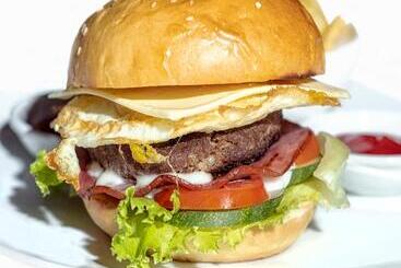 هتل Illira Lite Praya Lombok