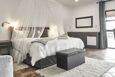 فندق Lionsrock Big Cat Sanctuary