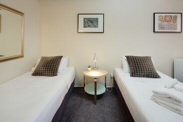 هتل Neutral Bay Lodge