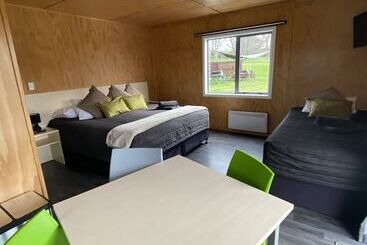 Отель Rotorua Thermal Holiday Park