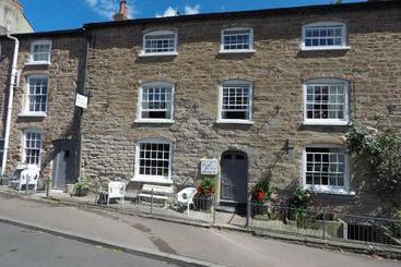 ペンション The Whitehouse Ross On Wye