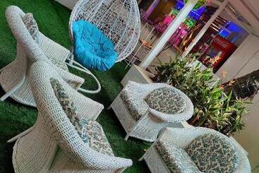 پانسیون Wtf My House