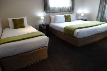 Southpacific Motel And Conference Centre