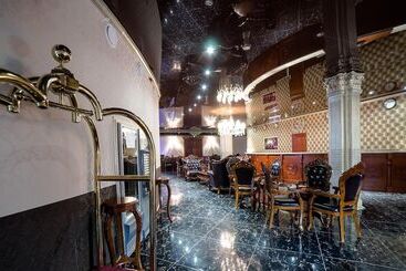 هتل آپارتمان Diana