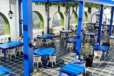 호텔 Planet Hollywood