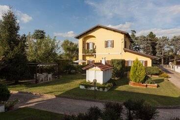 Пансион Nina Guest House