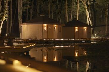 پانسیون Pikol Lake Village Premium Glamping