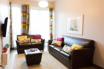 Общежитие Backpacker College @ Ec Lamarq