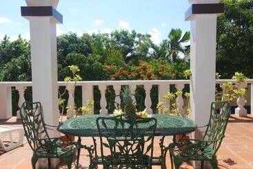 تختخواب و صبحانه Ocean View Boutique Guesthouse