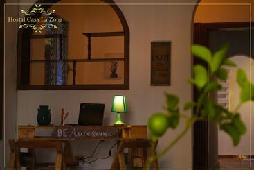 Hostal Casa La Zona Hostel
