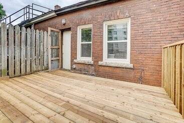 膳宿费 Downtown Travelers Home