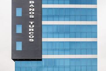 Verona Hotel & Baños Turcos