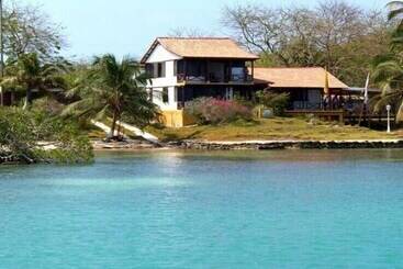 Ecohotel La Cocotera   Hostel