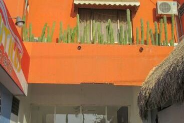 ホテル Hospedaje Playa Brava