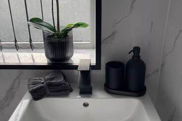 레지던스 Immaculate Luxury 2 Bed Apartment In Liverpool