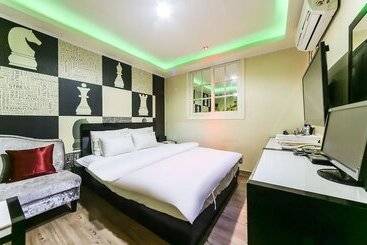 فندق على الطريق Daldong Ulsan 7