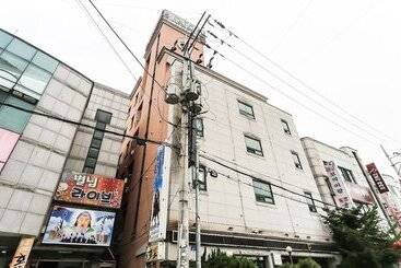 모텔 Ulsan Daldong Kara