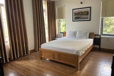 پانسیون Thuong Da Riverside Homestay