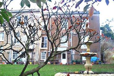 Hilbury Court Hotel
