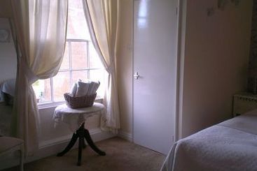 Hilbury Court Hotel