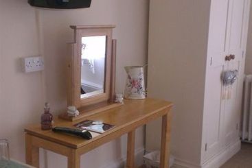 Hilbury Court Hotel