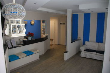 ホテル Albergo Oasi