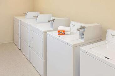 酒店 Baymont By Wyndham Grand Forks