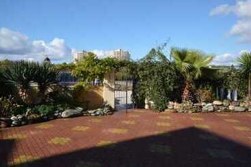 בית מלון כפרי Strana Magnoliy