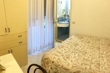 هتل Villa Lieta