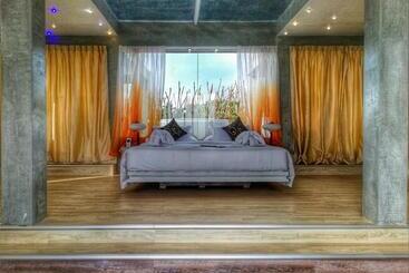 فندق Villa Thawthisa