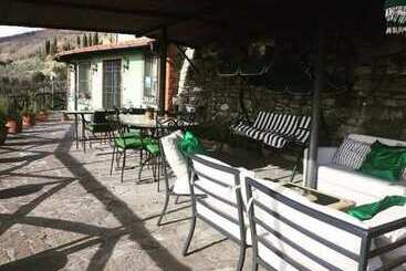 פנסיון Casetta Verde   Economy Twin Room