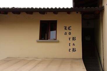 Bed & Breakfast La Corte