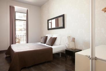 Easysleep Gaudi Terrace