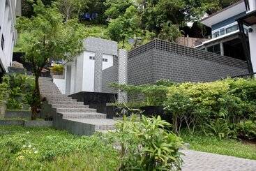 ホテル Chaantalay