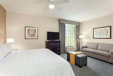 فندق Homewood Suites By Hilton Frederick