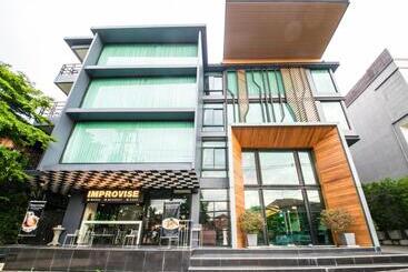 Отель Jira Boutique Residence