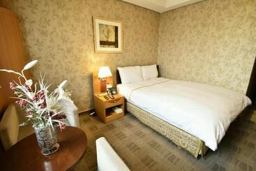 Hotel Samwon Plaza