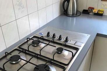 Lakes Jakaranda Holiday Units