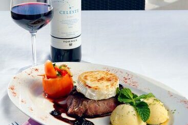 Regency Torviscas Apartments And Suites