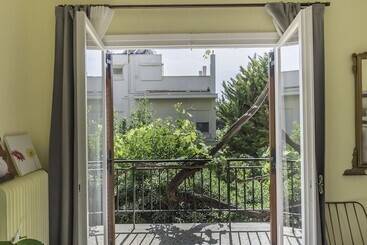 פונדק Magnificent Home Athens Voula