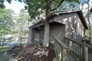 Mountain Harbor Lodge Cottage On Lake Ouachita By Redawning
