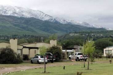 کلبه Cabañas Paqarina