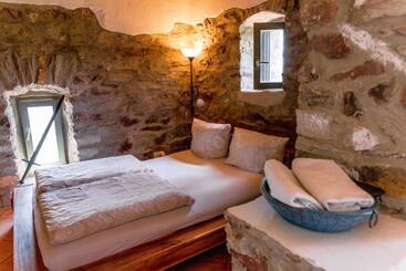 Отель Hallgarter Zange