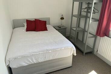 膳宿费 Lower Winsford